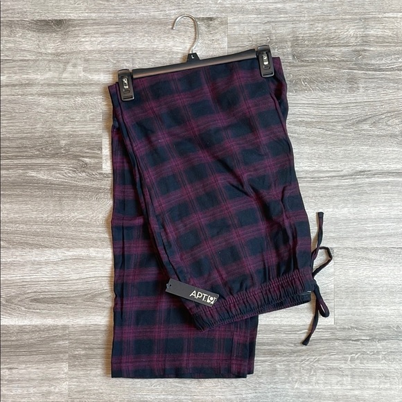 NEW Apt. 9 plaid print pajama bottoms - Picture 1 of 2